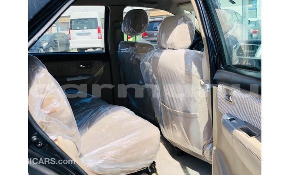 Acheter Import Voiture Toyota Fortuner Noir à Import - Dubai, Région de la Bouenza Acheter Import Voiture Toyota Fortuner Noir à Import - Dubai, Région de la Bouenza