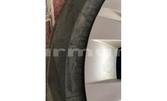 Buy Import Toyota Hilux White Car in Import - Dubai in Region of Bouenza Buy Import Toyota Hilux White Car in Import - Dubai in Region of Bouenza