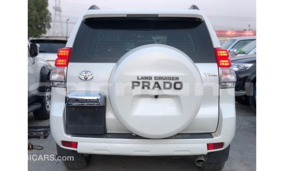 Acheter Import Voiture Toyota Prado Blanc à Import - Dubai, Région de la Bouenza Acheter Import Voiture Toyota Prado Blanc à Import - Dubai, Région de la Bouenza