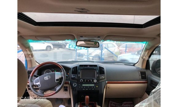 Buy Import Toyota Land Cruiser Black Car in Import - Dubai in Region of Bouenza Buy Import Toyota Land Cruiser Black Car in Import - Dubai in Region of Bouenza