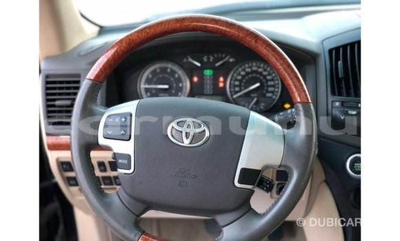 Buy Import Toyota Land Cruiser Black Car in Import - Dubai in Region of Bouenza Buy Import Toyota Land Cruiser Black Car in Import - Dubai in Region of Bouenza