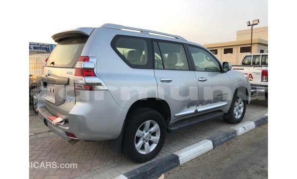Acheter Import Voiture Toyota Prado Autre à Import - Dubai, Région de la Bouenza Acheter Import Voiture Toyota Prado Autre à Import - Dubai, Région de la Bouenza
