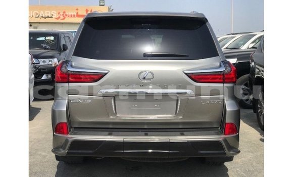 Acheter Import Voiture Lexus LX Autre à Import - Dubai, Région de la Bouenza Acheter Import Voiture Lexus LX Autre à Import - Dubai, Région de la Bouenza
