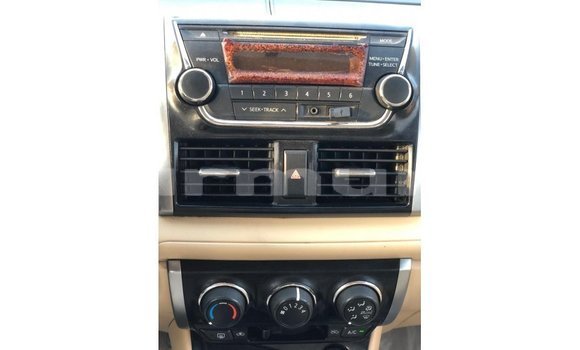 Acheter Import Voiture Toyota Yaris Autre à Import - Dubai, Région de la Bouenza Acheter Import Voiture Toyota Yaris Autre à Import - Dubai, Région de la Bouenza