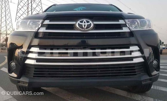 Buy Import Toyota Highlander Black Car in Import - Dubai in Region of Bouenza Buy Import Toyota Highlander Black Car in Import - Dubai in Region of Bouenza