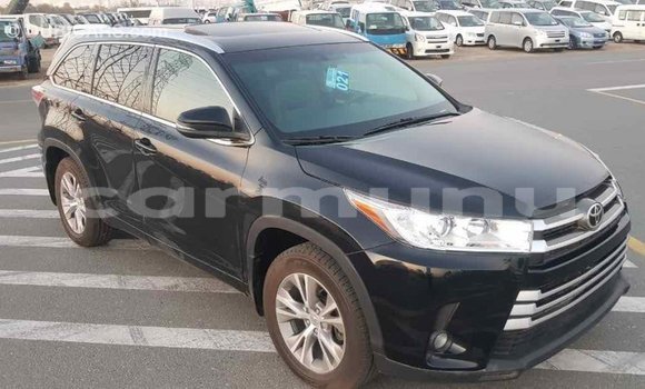 Buy Import Toyota Highlander Black Car in Import - Dubai in Region of Bouenza Buy Import Toyota Highlander Black Car in Import - Dubai in Region of Bouenza