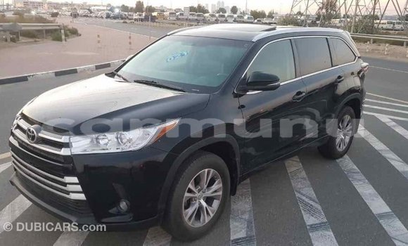 Buy Import Toyota Highlander Black Car in Import - Dubai in Region of Bouenza Buy Import Toyota Highlander Black Car in Import - Dubai in Region of Bouenza