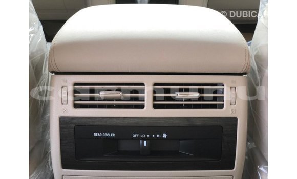 Buy Import Toyota Land Cruiser Black Car in Import - Dubai in Region of Bouenza Buy Import Toyota Land Cruiser Black Car in Import - Dubai in Region of Bouenza