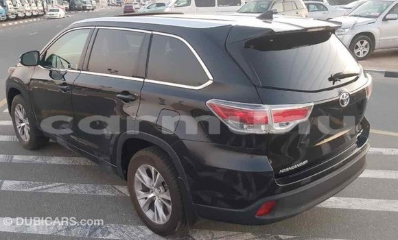 Buy Import Toyota Highlander Black Car in Import - Dubai in Region of Bouenza Buy Import Toyota Highlander Black Car in Import - Dubai in Region of Bouenza