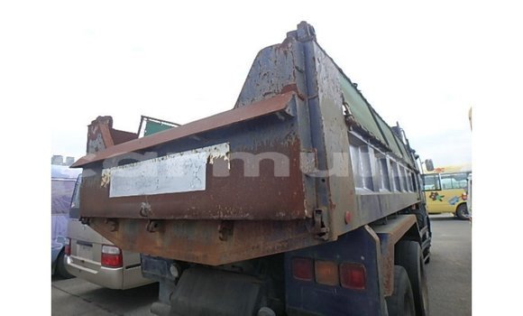 Acheter Import Voiture Nissan 350Z Bleu à Import - Dubai, Région de la Bouenza Acheter Import Voiture Nissan 350Z Bleu à Import - Dubai, Région de la Bouenza