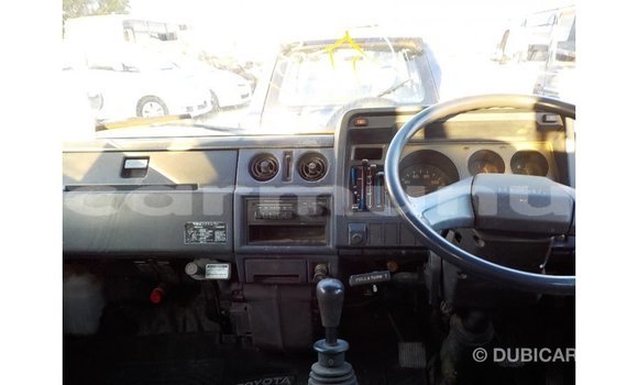 Buy Import Toyota Dyna Blue Truck in Import - Dubai in Region of Bouenza Buy Import Toyota Dyna Blue Truck in Import - Dubai in Region of Bouenza