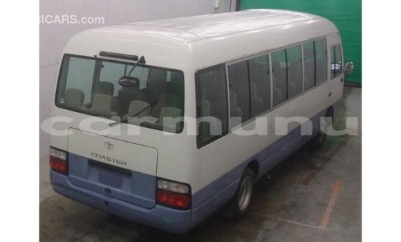 Acheter Import Voiture Toyota Coaster Blanc à Import - Dubai, Région de la Bouenza Acheter Import Voiture Toyota Coaster Blanc à Import - Dubai, Région de la Bouenza