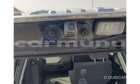 Acheter Import Voiture Toyota Land Cruiser Noir à Import - Dubai, Région de la Bouenza Acheter Import Voiture Toyota Land Cruiser Noir à Import - Dubai, Région de la Bouenza