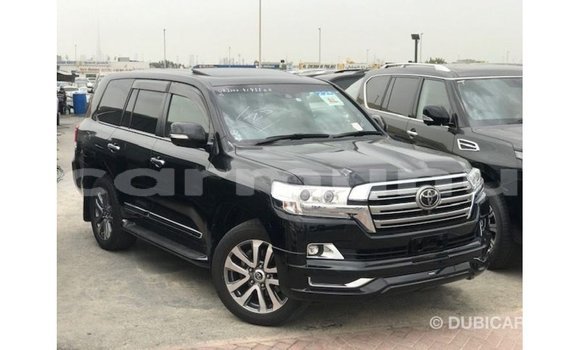 Acheter Import Voiture Toyota Land Cruiser Noir à Import - Dubai, Région de la Bouenza Acheter Import Voiture Toyota Land Cruiser Noir à Import - Dubai, Région de la Bouenza