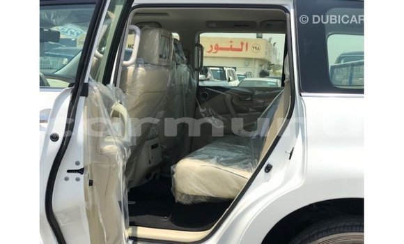 Acheter Import Voiture Nissan Patrol Blanc à Import - Dubai, Région de la Bouenza Acheter Import Voiture Nissan Patrol Blanc à Import - Dubai, Région de la Bouenza