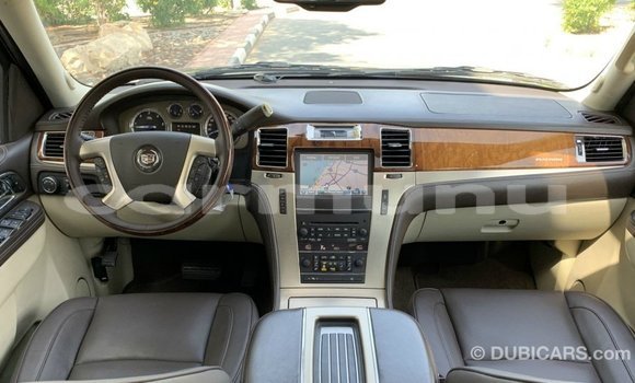 Buy Import Cadillac Escalade Black Car in Import - Dubai in Region of Bouenza Buy Import Cadillac Escalade Black Car in Import - Dubai in Region of Bouenza