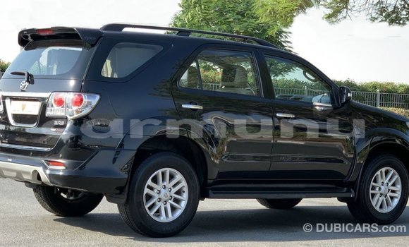 Acheter Import Voiture Toyota Fortuner Noir à Import - Dubai, Région de la Bouenza Acheter Import Voiture Toyota Fortuner Noir à Import - Dubai, Région de la Bouenza