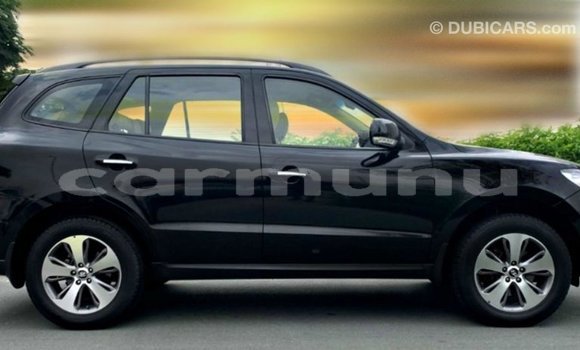 Acheter Import Voiture Hyundai Santa Fe Noir à Import - Dubai, Région de la Bouenza Acheter Import Voiture Hyundai Santa Fe Noir à Import - Dubai, Région de la Bouenza