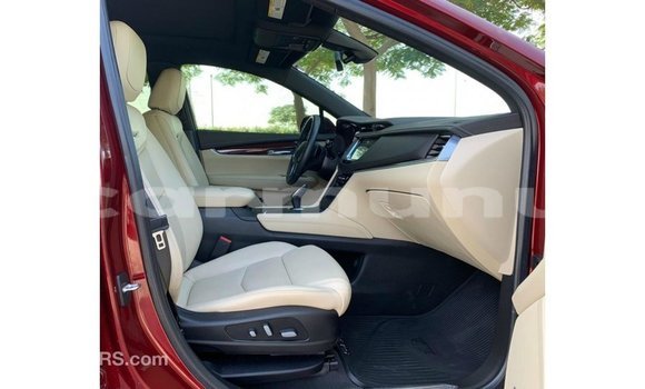 Acheter Import Voiture Cadillac XT5 Rouge à Import - Dubai, Région de la Bouenza Acheter Import Voiture Cadillac XT5 Rouge à Import - Dubai, Région de la Bouenza
