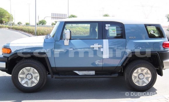Buy Import Toyota FJ Cruiser Blue Car in Import - Dubai in Region of Bouenza Buy Import Toyota FJ Cruiser Blue Car in Import - Dubai in Region of Bouenza
