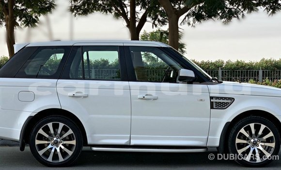 Acheter Import Voiture Land Rover Range Rover Blanc à Import - Dubai, Région de la Bouenza Acheter Import Voiture Land Rover Range Rover Blanc à Import - Dubai, Région de la Bouenza