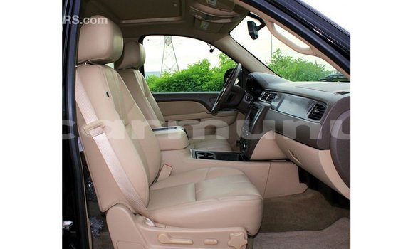 Acheter Import Voiture Chevrolet Tahoe Noir à Import - Dubai, Région de la Bouenza Acheter Import Voiture Chevrolet Tahoe Noir à Import - Dubai, Région de la Bouenza
