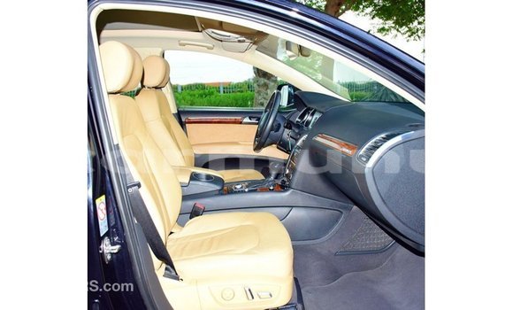 Acheter Import Voiture Audi Q7 Noir à Import - Dubai, Région de la Bouenza Acheter Import Voiture Audi Q7 Noir à Import - Dubai, Région de la Bouenza
