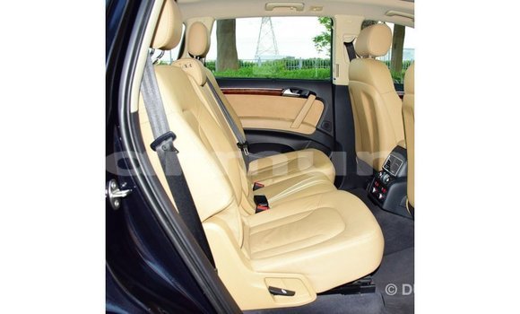 Acheter Import Voiture Audi Q7 Noir à Import - Dubai, Région de la Bouenza Acheter Import Voiture Audi Q7 Noir à Import - Dubai, Région de la Bouenza