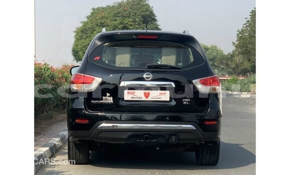 Acheter Import Voiture Nissan Pathfinder Noir à Import - Dubai, Région de la Bouenza Acheter Import Voiture Nissan Pathfinder Noir à Import - Dubai, Région de la Bouenza
