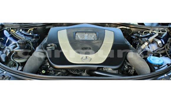 Buy Import Mercedes-Benz 200 Blue Car in Import - Dubai in Region of Bouenza Buy Import Mercedes-Benz 200 Blue Car in Import - Dubai in Region of Bouenza