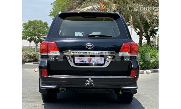 Buy Import Toyota Land Cruiser Black Car in Import - Dubai in Region of Bouenza Buy Import Toyota Land Cruiser Black Car in Import - Dubai in Region of Bouenza