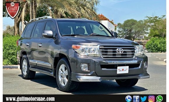 Buy Import Toyota Land Cruiser Other Car in Import - Dubai in Region of Bouenza Buy Import Toyota Land Cruiser Other Car in Import - Dubai in Region of Bouenza