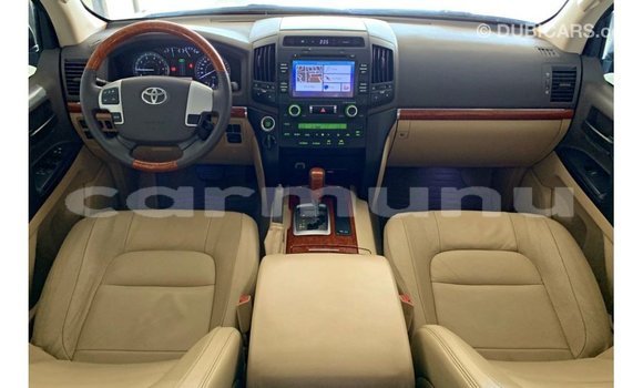 Buy Import Toyota Land Cruiser Other Car in Import - Dubai in Region of Bouenza Buy Import Toyota Land Cruiser Other Car in Import - Dubai in Region of Bouenza