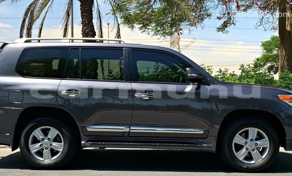 Buy Import Toyota Land Cruiser Other Car in Import - Dubai in Region of Bouenza Buy Import Toyota Land Cruiser Other Car in Import - Dubai in Region of Bouenza