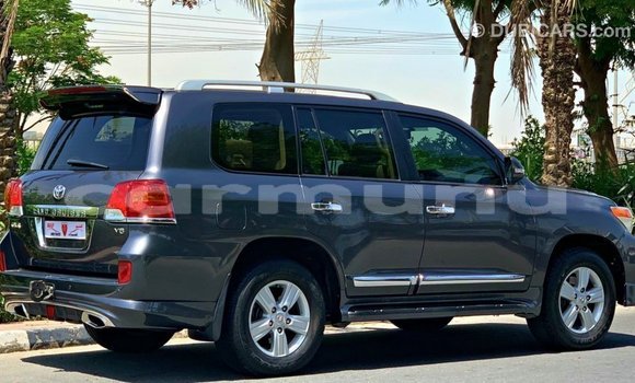 Buy Import Toyota Land Cruiser Other Car in Import - Dubai in Region of Bouenza Buy Import Toyota Land Cruiser Other Car in Import - Dubai in Region of Bouenza