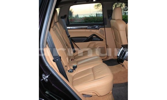 Acheter Import Voiture Porsche Cayenne Autre à Import - Dubai, Région de la Bouenza Acheter Import Voiture Porsche Cayenne Autre à Import - Dubai, Région de la Bouenza