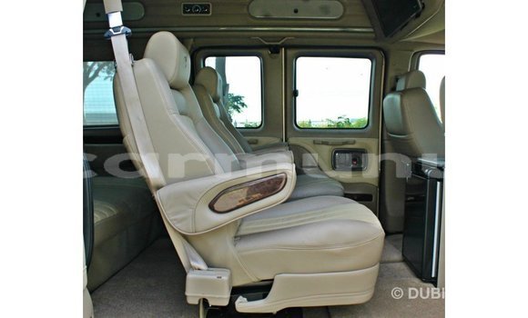 Acheter Import Voiture GMC Acadia Autre à Import - Dubai, Région de la Bouenza Acheter Import Voiture GMC Acadia Autre à Import - Dubai, Région de la Bouenza