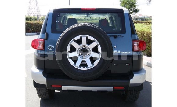 Buy Import Toyota FJ Cruiser Blue Car in Import - Dubai in Region of Bouenza Buy Import Toyota FJ Cruiser Blue Car in Import - Dubai in Region of Bouenza