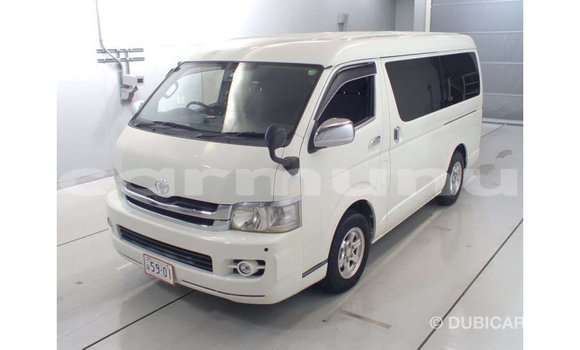 Buy Import Toyota Regius White Car in Import - Dubai in Region of Bouenza Buy Import Toyota Regius White Car in Import - Dubai in Region of Bouenza