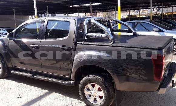 Acheter Occasion Voiture Isuzu KB Marron à Brazzaville, Commune de Brazzaville Acheter Occasion Voiture Isuzu KB Marron à Brazzaville, Commune de Brazzaville