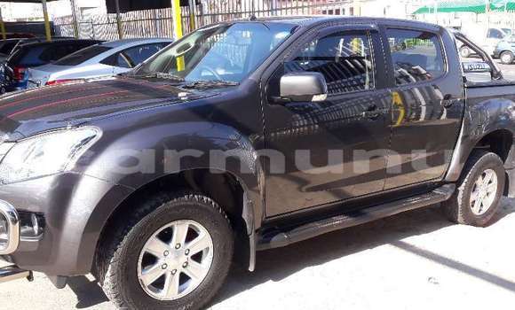 Acheter Occasion Voiture Isuzu KB Marron à Brazzaville, Commune de Brazzaville Acheter Occasion Voiture Isuzu KB Marron à Brazzaville, Commune de Brazzaville