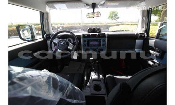 Buy Import Toyota FJ Cruiser Blue Car in Import - Dubai in Region of Bouenza Buy Import Toyota FJ Cruiser Blue Car in Import - Dubai in Region of Bouenza