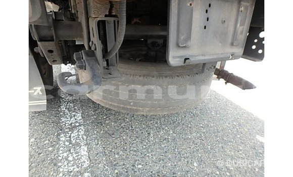 Acheter Import Utilitaire Toyota HiAce Bleu à Import - Dubai, Région de la Bouenza Acheter Import Utilitaire Toyota HiAce Bleu à Import - Dubai, Région de la Bouenza