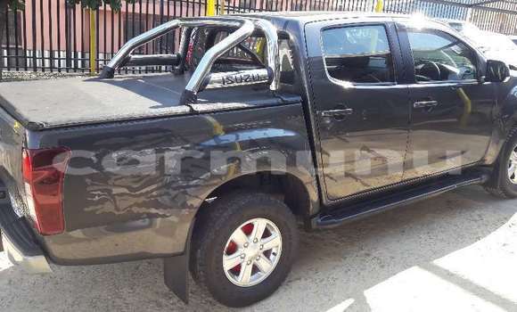 Acheter Occasion Voiture Isuzu KB Marron à Brazzaville, Commune de Brazzaville Acheter Occasion Voiture Isuzu KB Marron à Brazzaville, Commune de Brazzaville