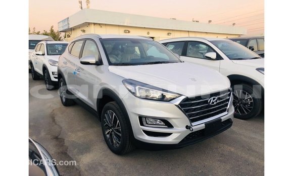 Acheter Import Voiture Hyundai Tucson Autre à Import - Dubai, Région de la Bouenza Acheter Import Voiture Hyundai Tucson Autre à Import - Dubai, Région de la Bouenza