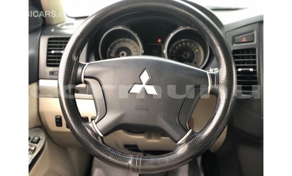 Buy Import Mitsubishi Pajero White Car in Import - Dubai in Region of Bouenza Buy Import Mitsubishi Pajero White Car in Import - Dubai in Region of Bouenza