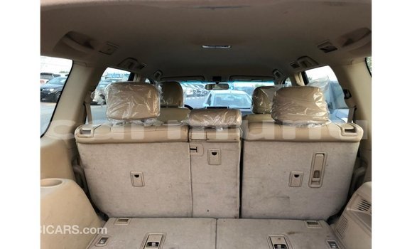 Buy Import Toyota Prado White Car in Import - Dubai in Region of Bouenza Buy Import Toyota Prado White Car in Import - Dubai in Region of Bouenza