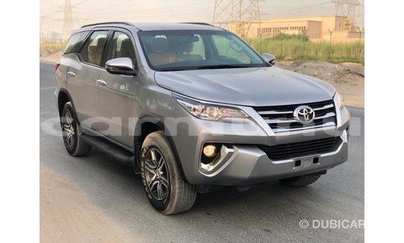 Buy Import Toyota Fortuner Other Car in Import - Dubai in Region of Bouenza Buy Import Toyota Fortuner Other Car in Import - Dubai in Region of Bouenza