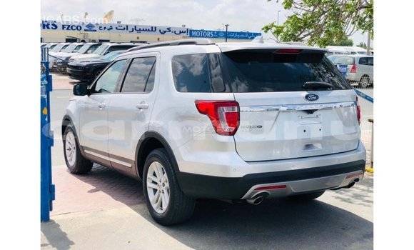 Acheter Import Voiture Ford Explorer Autre à Import - Dubai, Région de la Bouenza Acheter Import Voiture Ford Explorer Autre à Import - Dubai, Région de la Bouenza