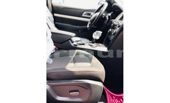 Acheter Import Voiture Ford Explorer Autre à Import - Dubai, Région de la Bouenza Acheter Import Voiture Ford Explorer Autre à Import - Dubai, Région de la Bouenza